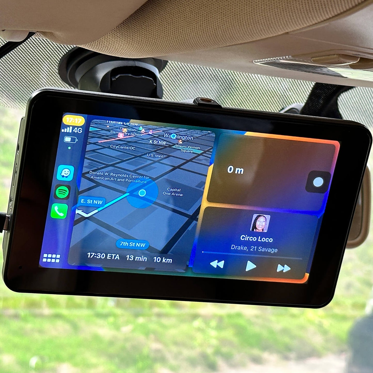 Portable 7" Apple CarPlay & Android Auto Car Touch Screen
